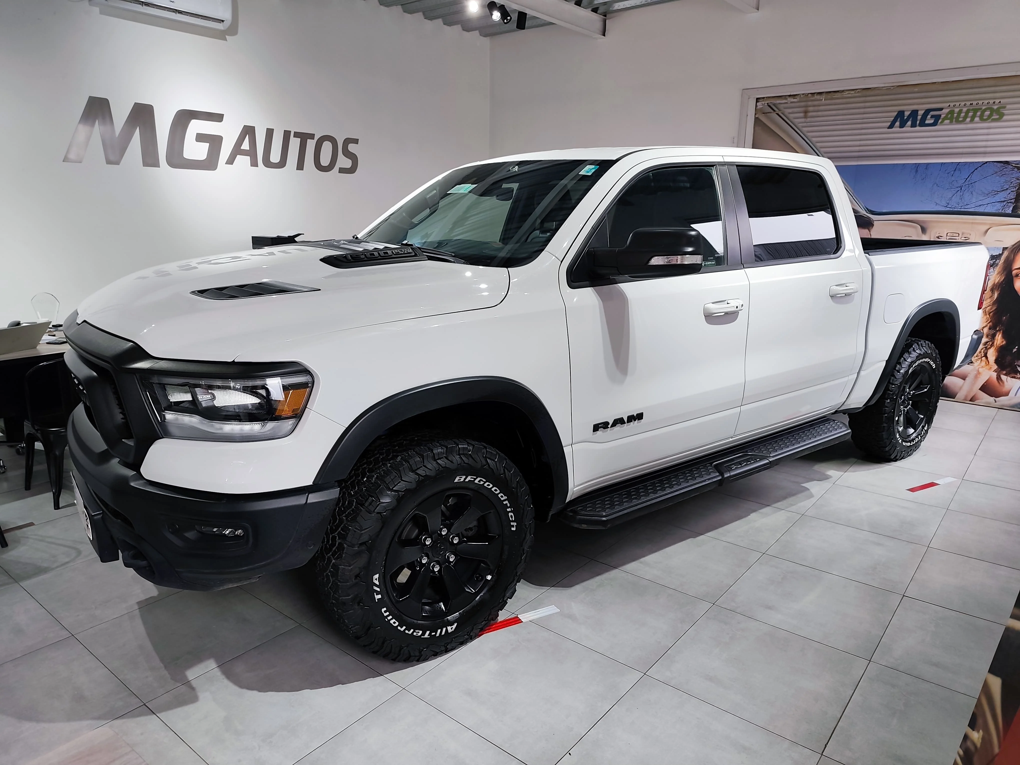 imagen 0 de vehiculo con id 1966