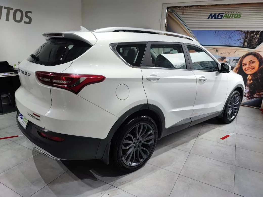 imagen 0 de vehiculo con id 2022