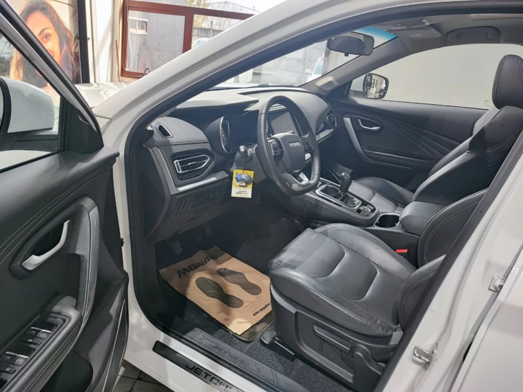 imagen 0 de vehiculo con id 2022