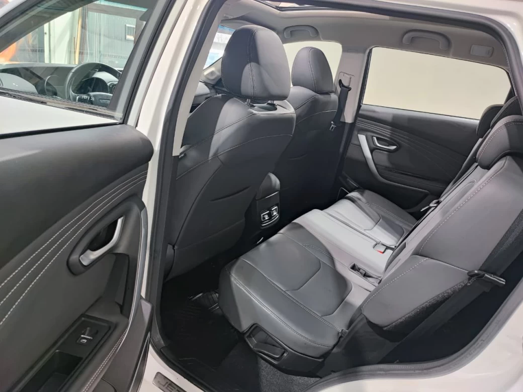 imagen 0 de vehiculo con id 2022