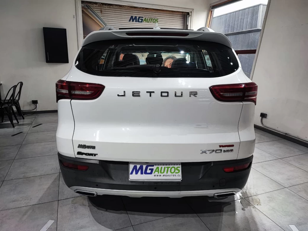 imagen 0 de vehiculo con id 2022