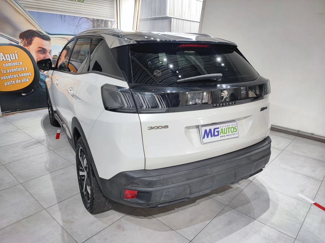 imagen 0 de vehiculo con id 2023