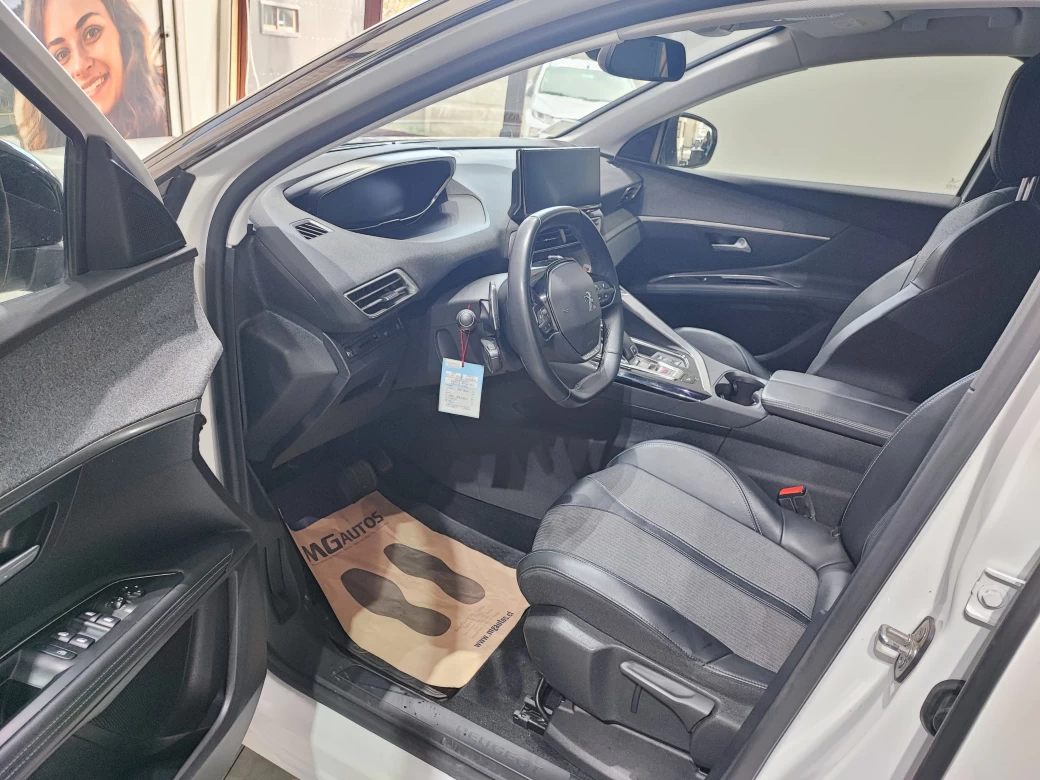 imagen 0 de vehiculo con id 2023