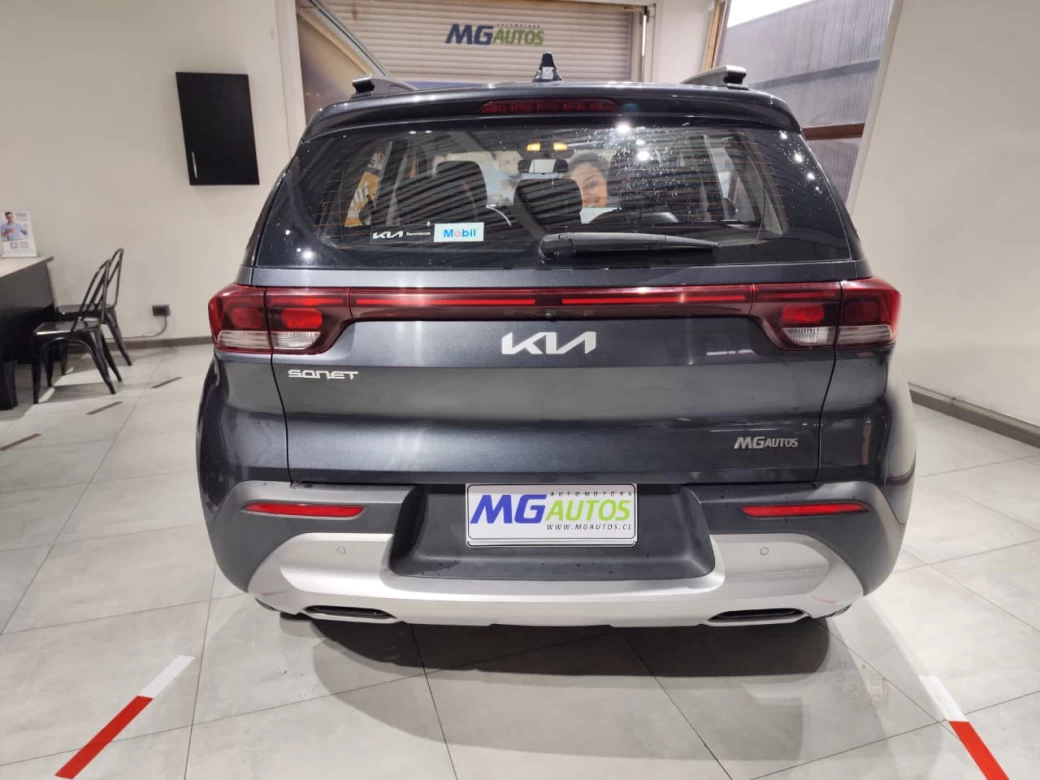 imagen 0 de vehiculo con id 2035