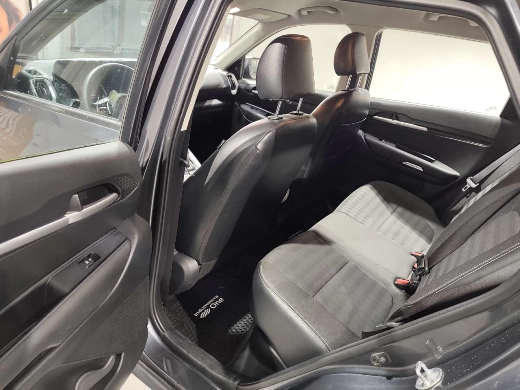 imagen 0 de vehiculo con id 2035