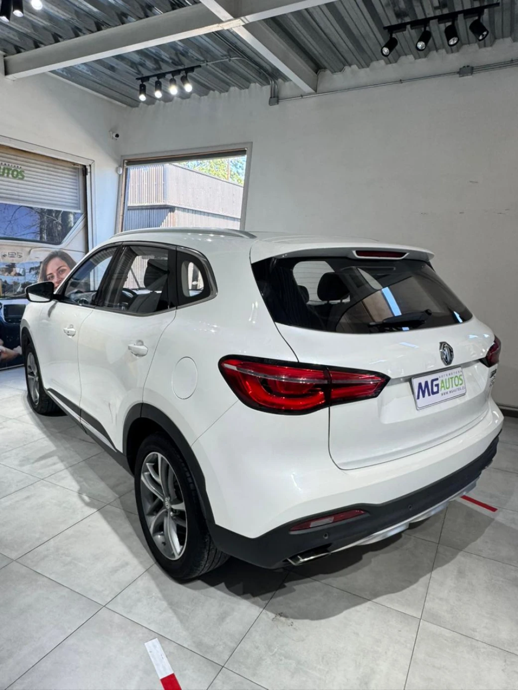 imagen 0 de vehiculo con id 2049