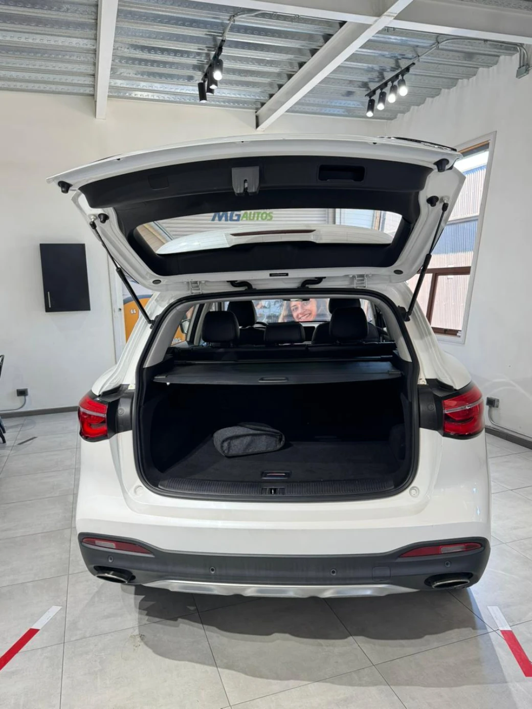 imagen 0 de vehiculo con id 2049