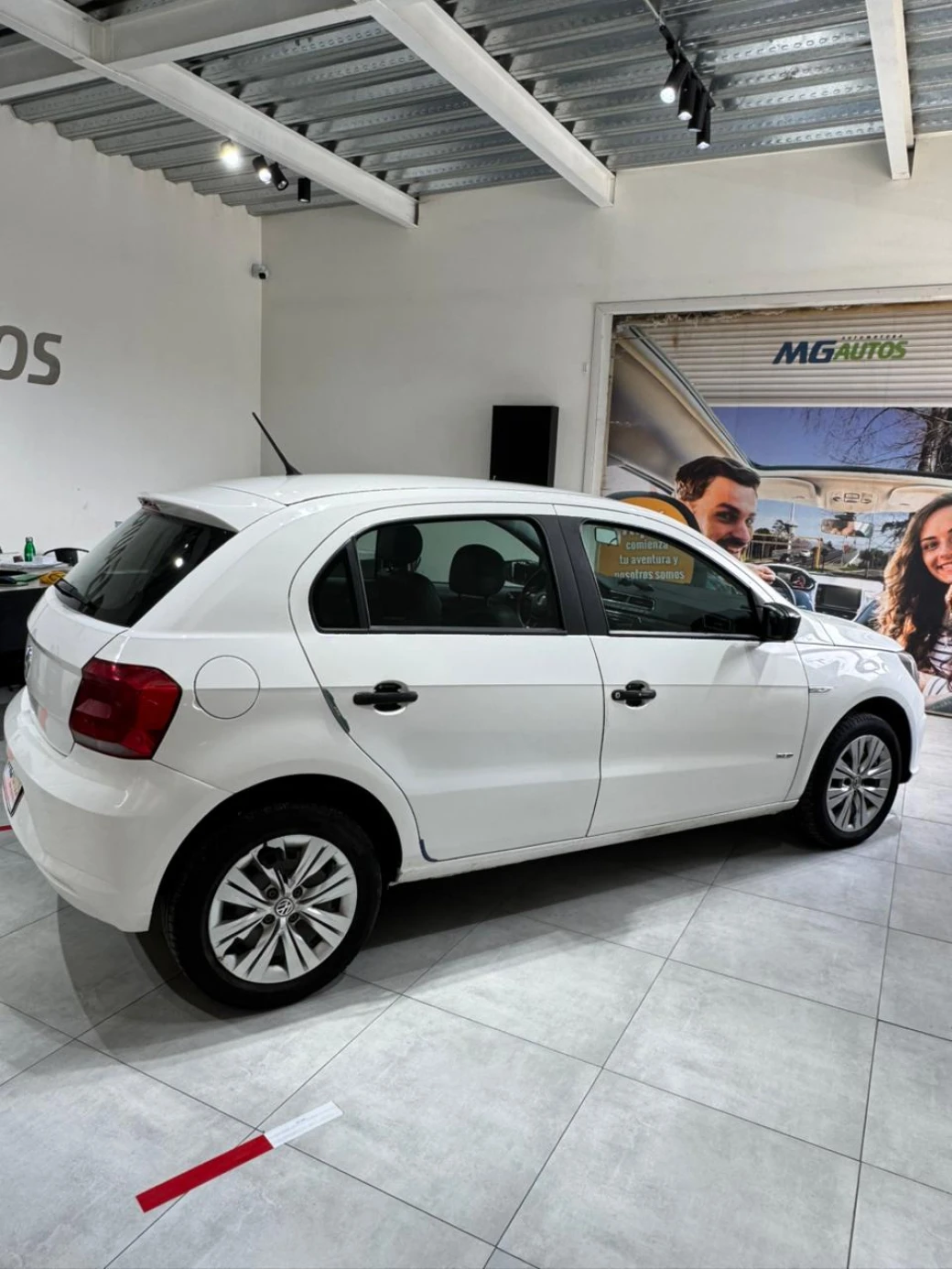 imagen 0 de vehiculo con id 2052