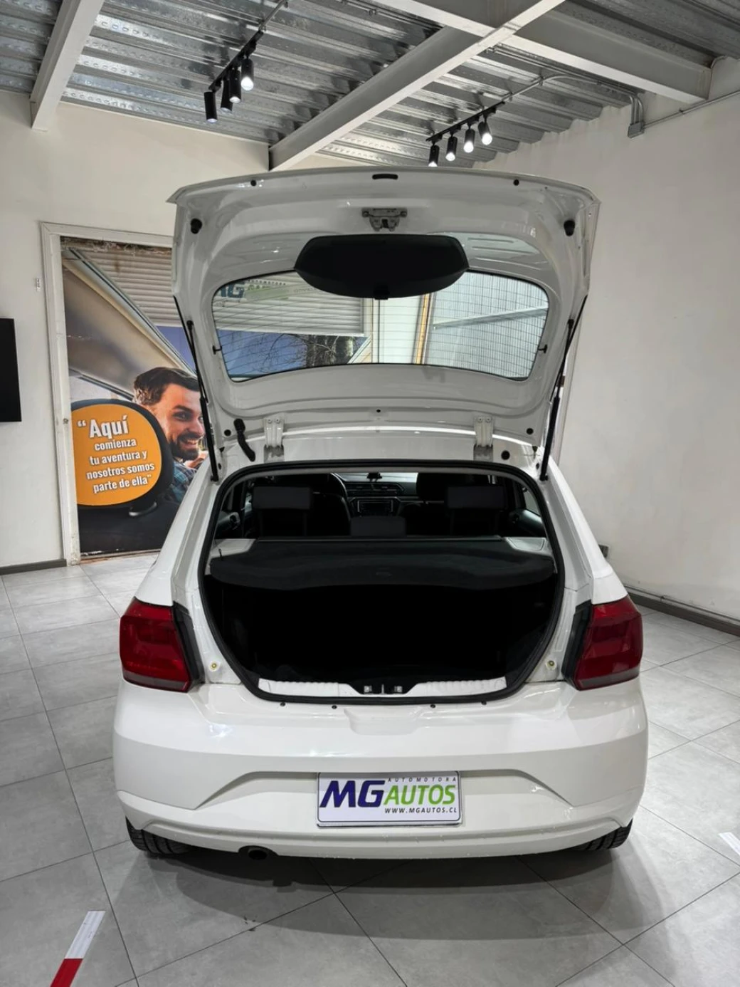 imagen 0 de vehiculo con id 2052