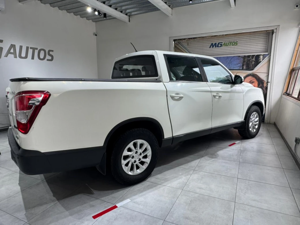 imagen 0 de vehiculo con id 2073