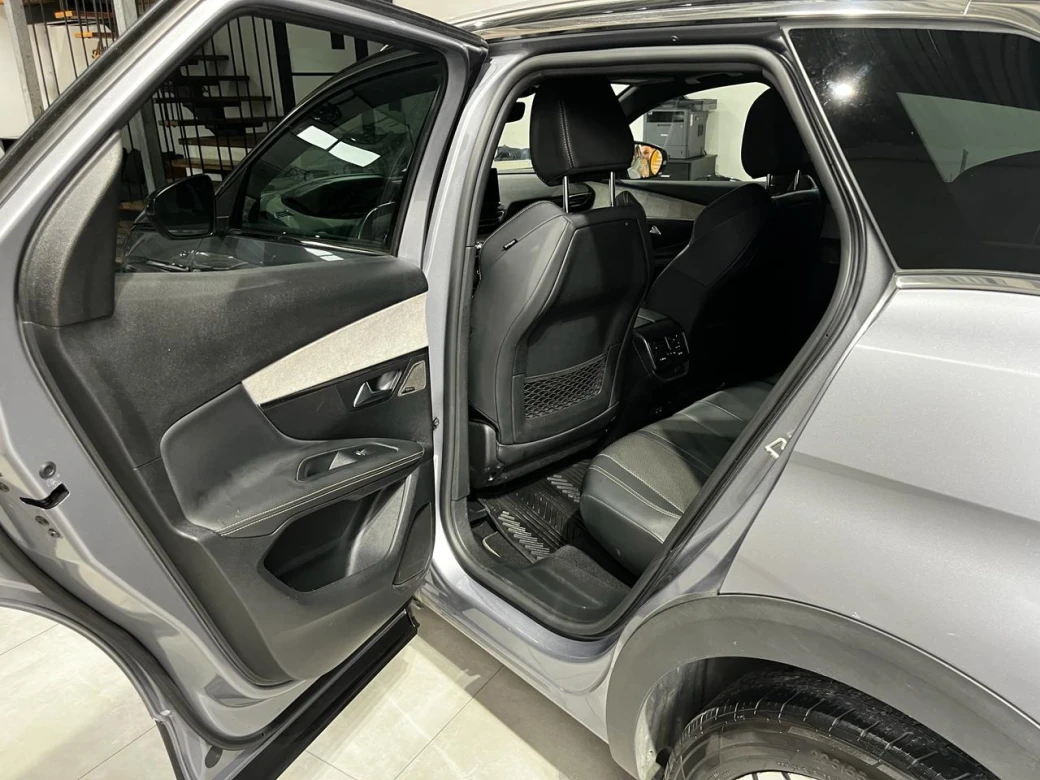 imagen 0 de vehiculo con id 2115