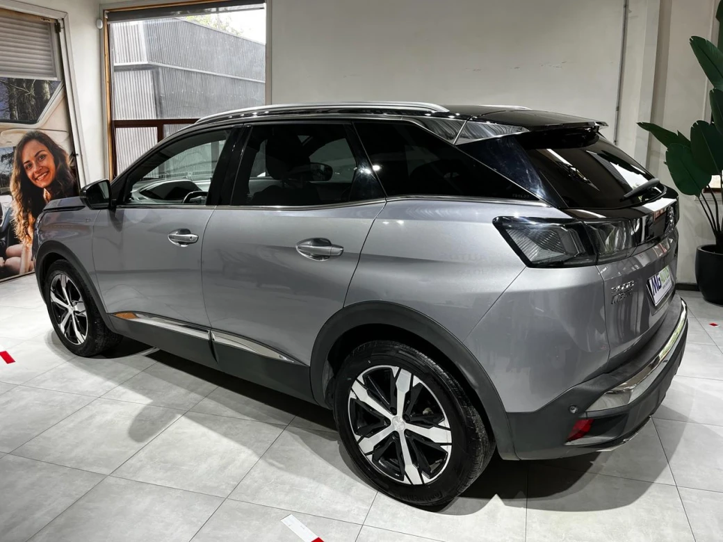 imagen 0 de vehiculo con id 2115