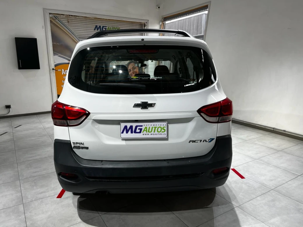 imagen 0 de vehiculo con id 2119