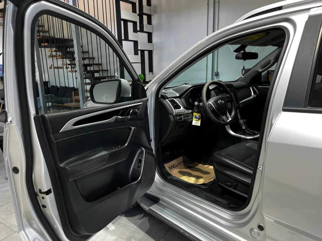 imagen 0 de vehiculo con id 2131