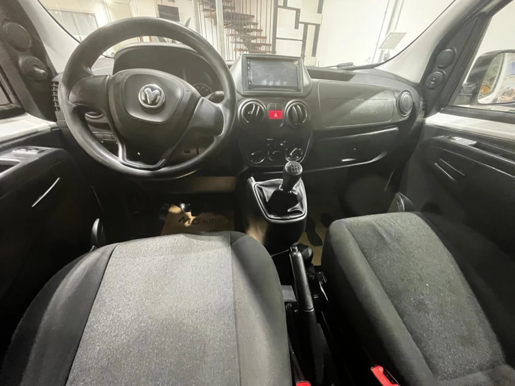 RAM V700 City — foto 4 de 16