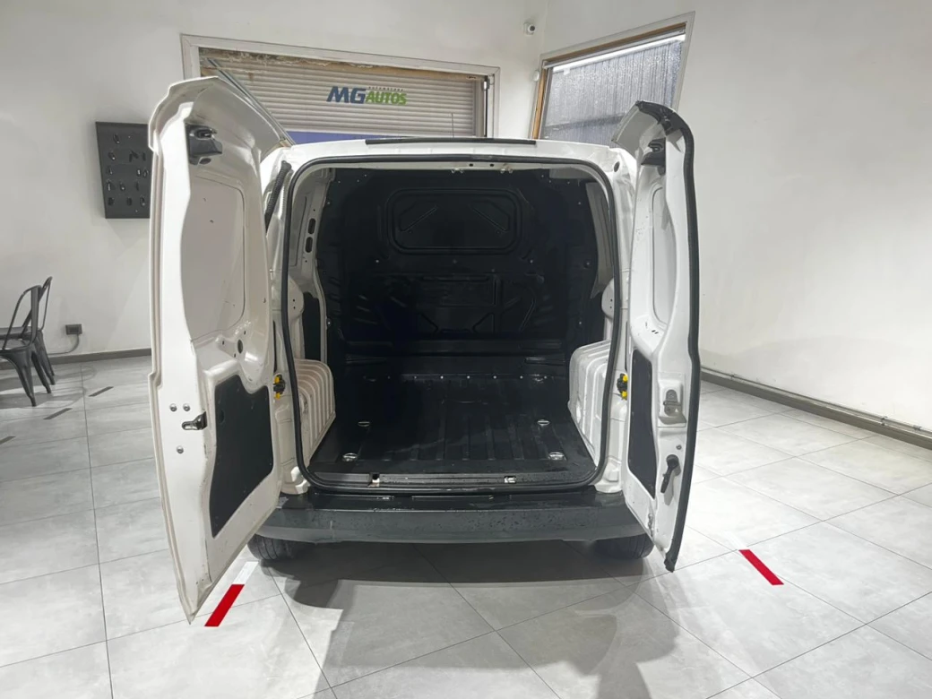 RAM V700 City — foto 15 de 16