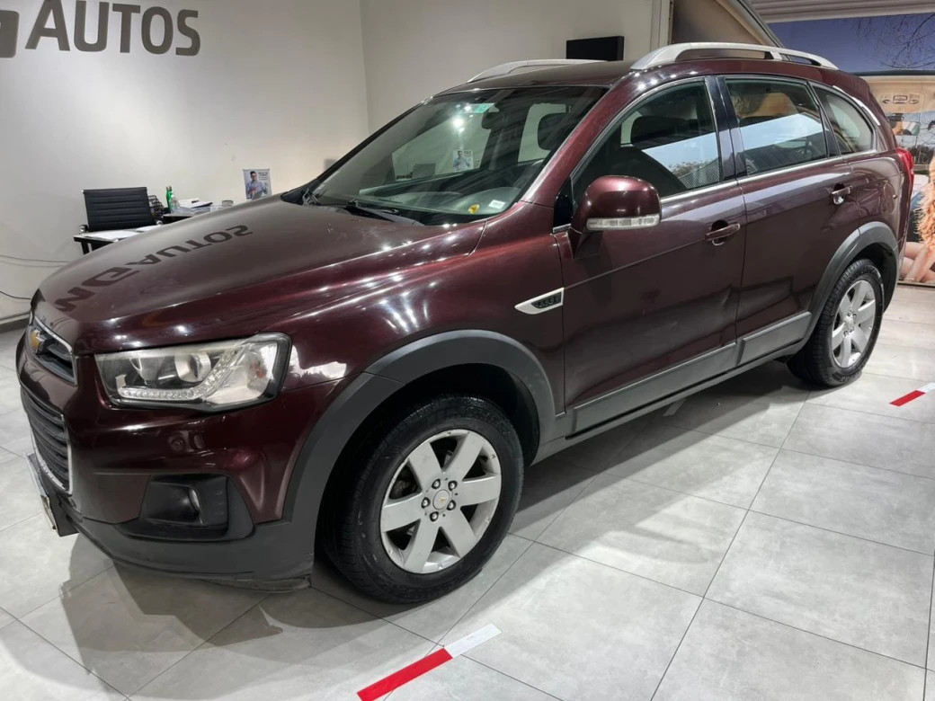 Chevrolet Captiva — foto 2 de 25