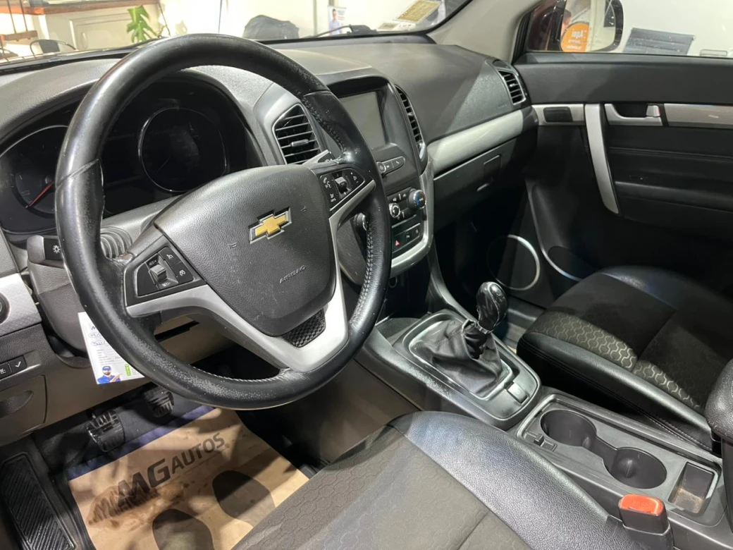 Chevrolet Captiva — foto 5 de 25