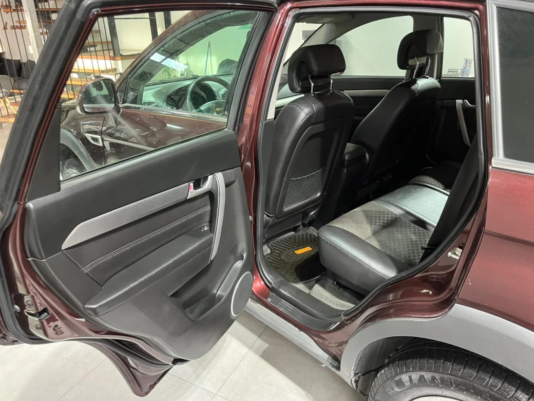 Chevrolet Captiva — foto 24 de 25