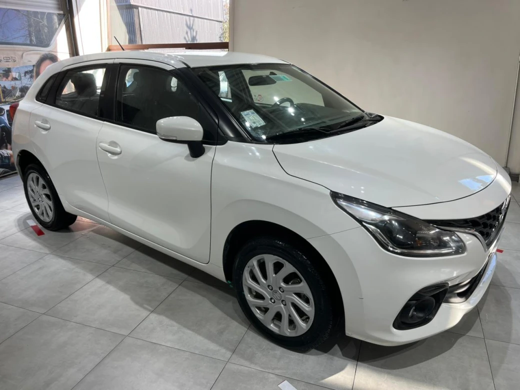 Suzuki New Baleno Gls Hb — foto 14 de 19