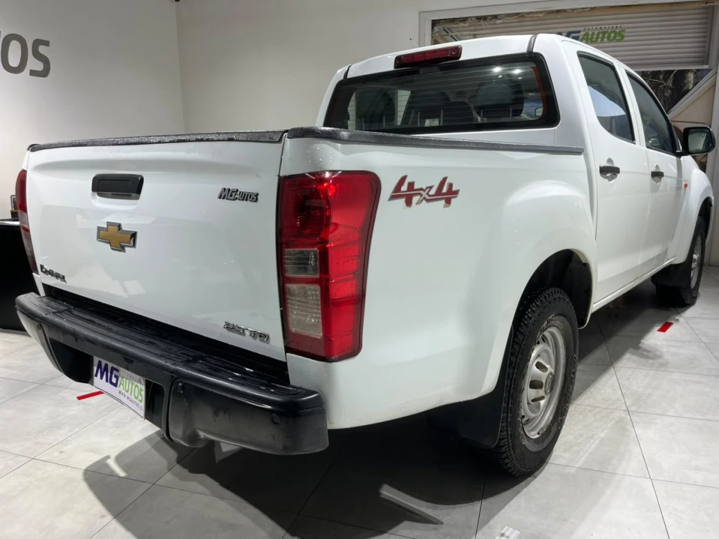 Chevrolet D Max