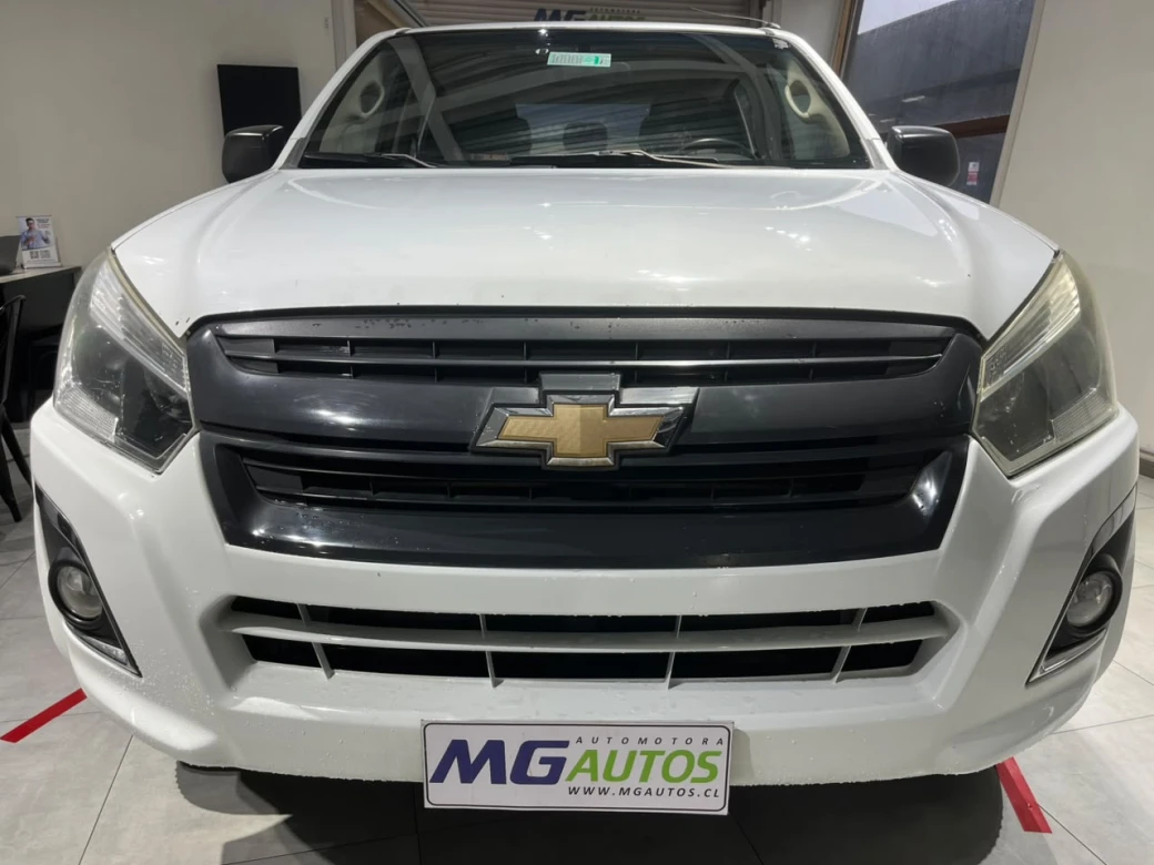 Chevrolet D Max — foto 9 de 17
