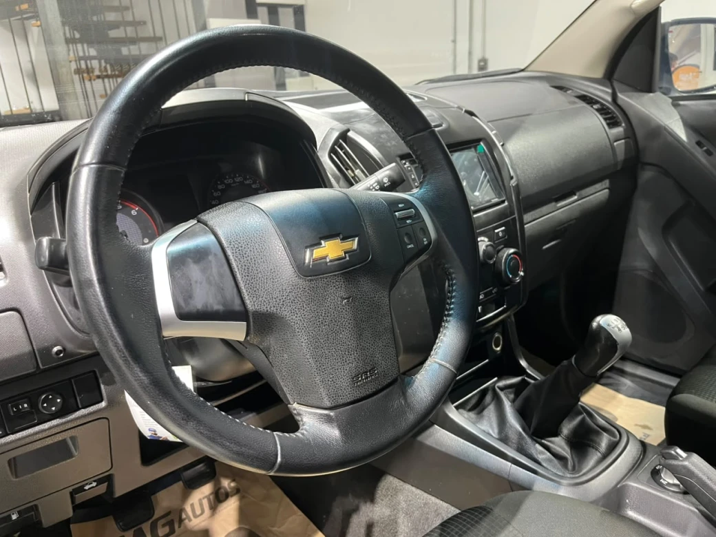 Chevrolet D Max — foto 11 de 17