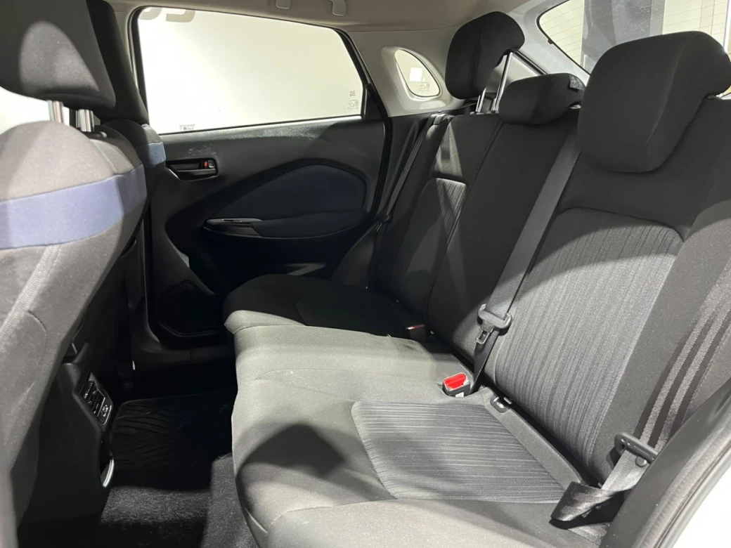 Suzuki New Baleno Gls Hb — foto 3 de 32