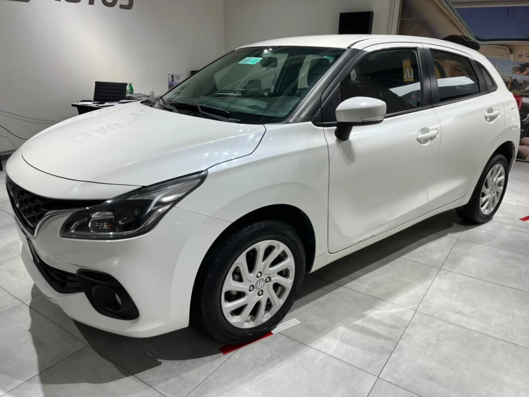 Suzuki New Baleno Gls Hb — foto 9 de 32