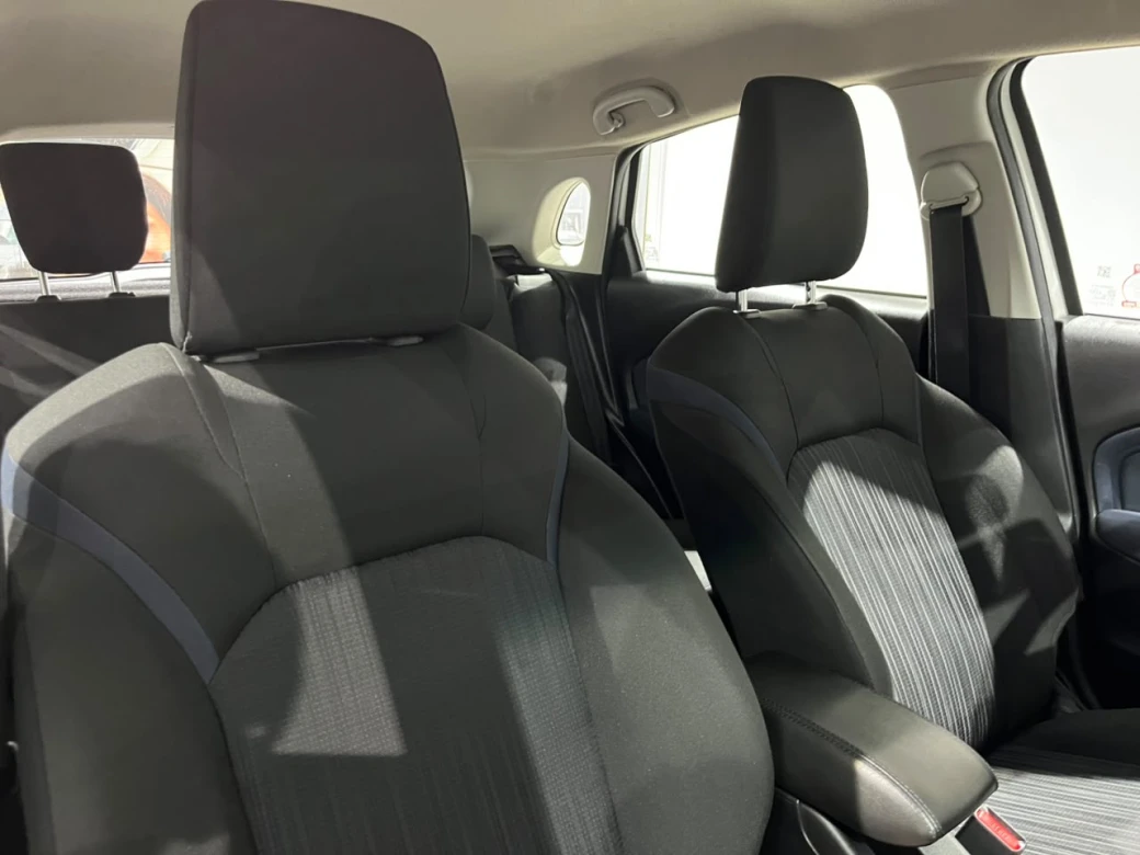 Suzuki New Baleno Gls Hb — foto 10 de 32