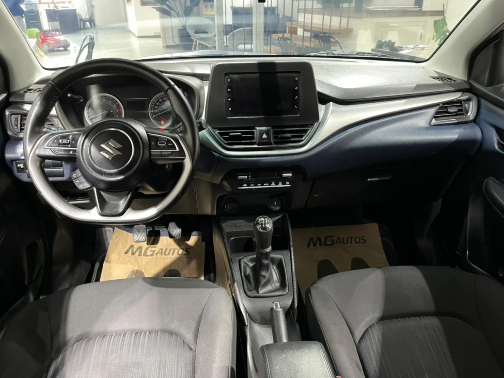 Suzuki New Baleno Gls Hb — foto 20 de 32