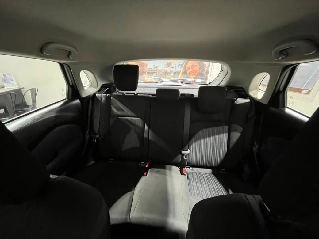 Suzuki New Baleno Gls Hb — foto 30 de 32
