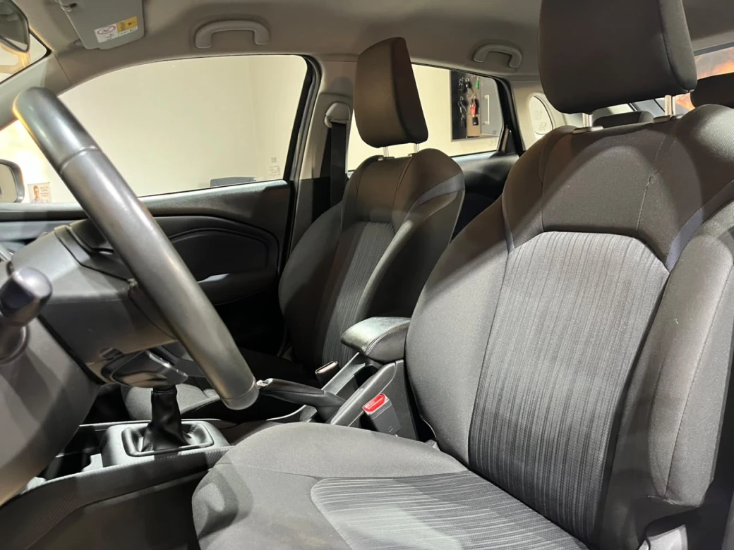 Suzuki New Baleno Gls Hb — foto 3 de 29