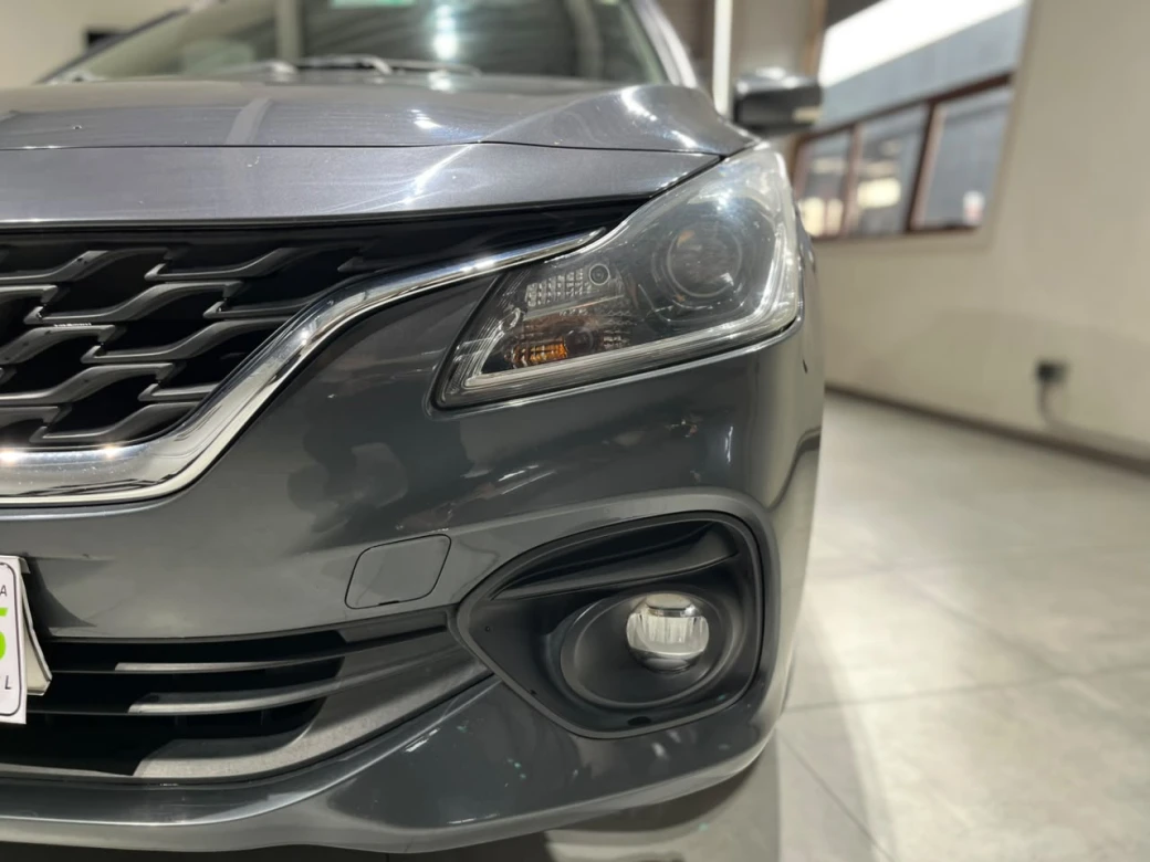 Suzuki New Baleno Gls Hb — foto 7 de 29