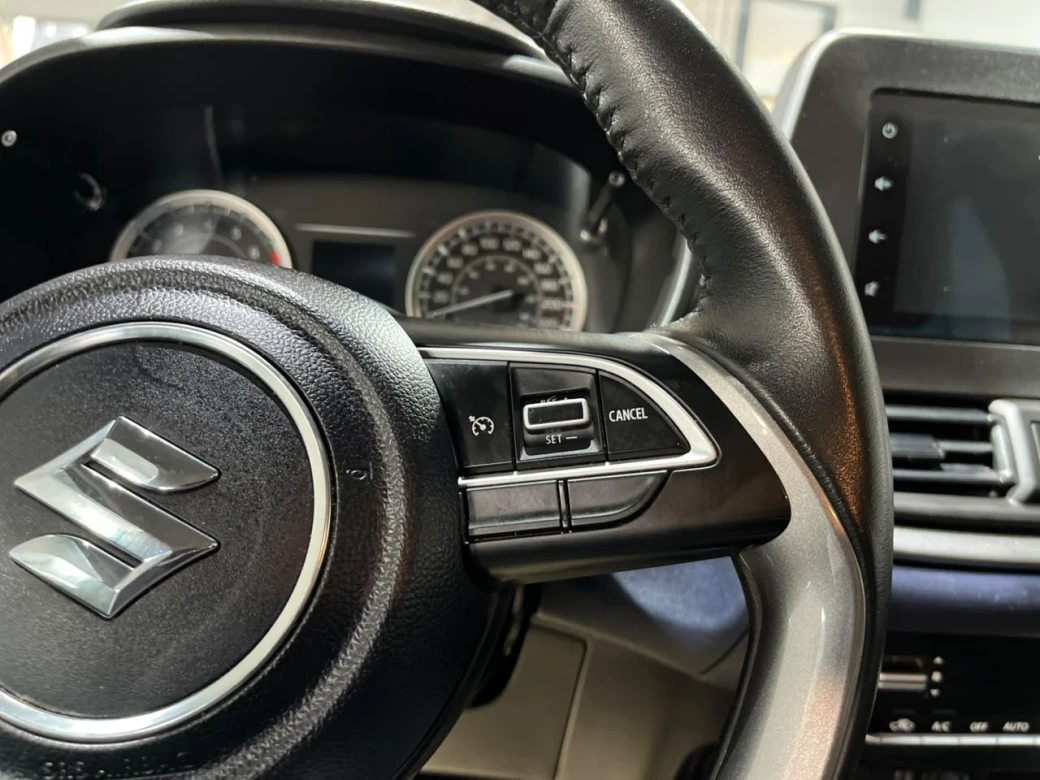 Suzuki New Baleno Gls Hb — foto 19 de 29