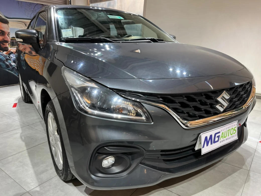 Suzuki New Baleno Gls Hb — foto 22 de 29