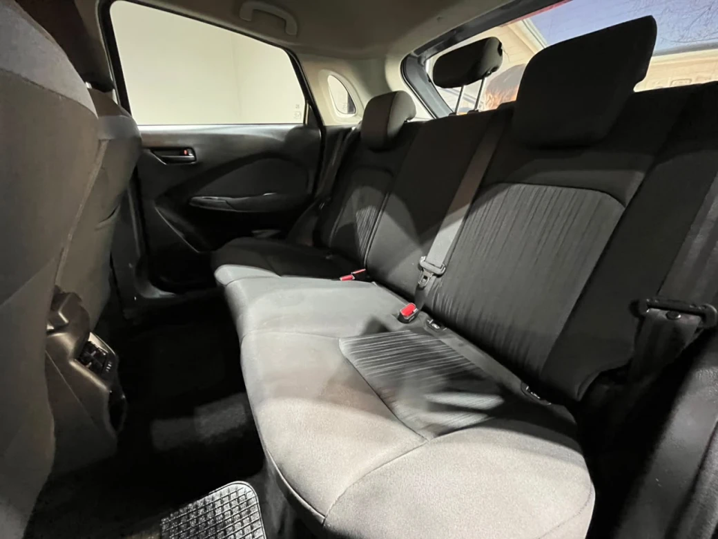 Suzuki New Baleno Gls Hb — foto 28 de 29