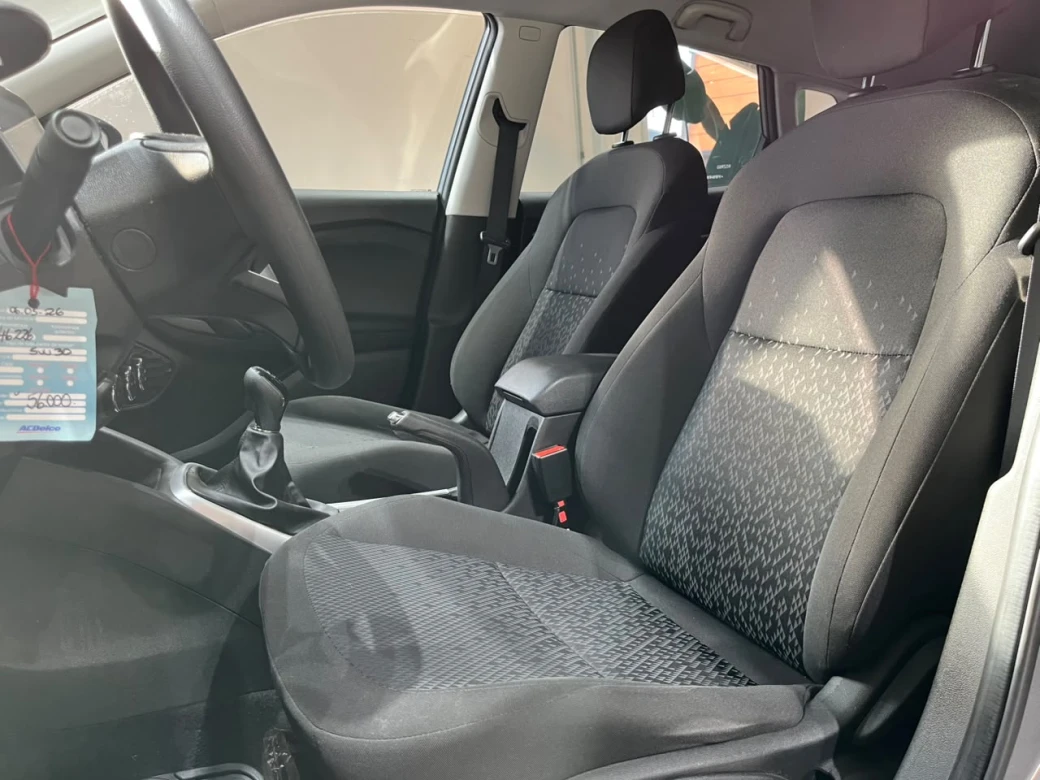 Chevrolet Tracker — foto 7 de 28