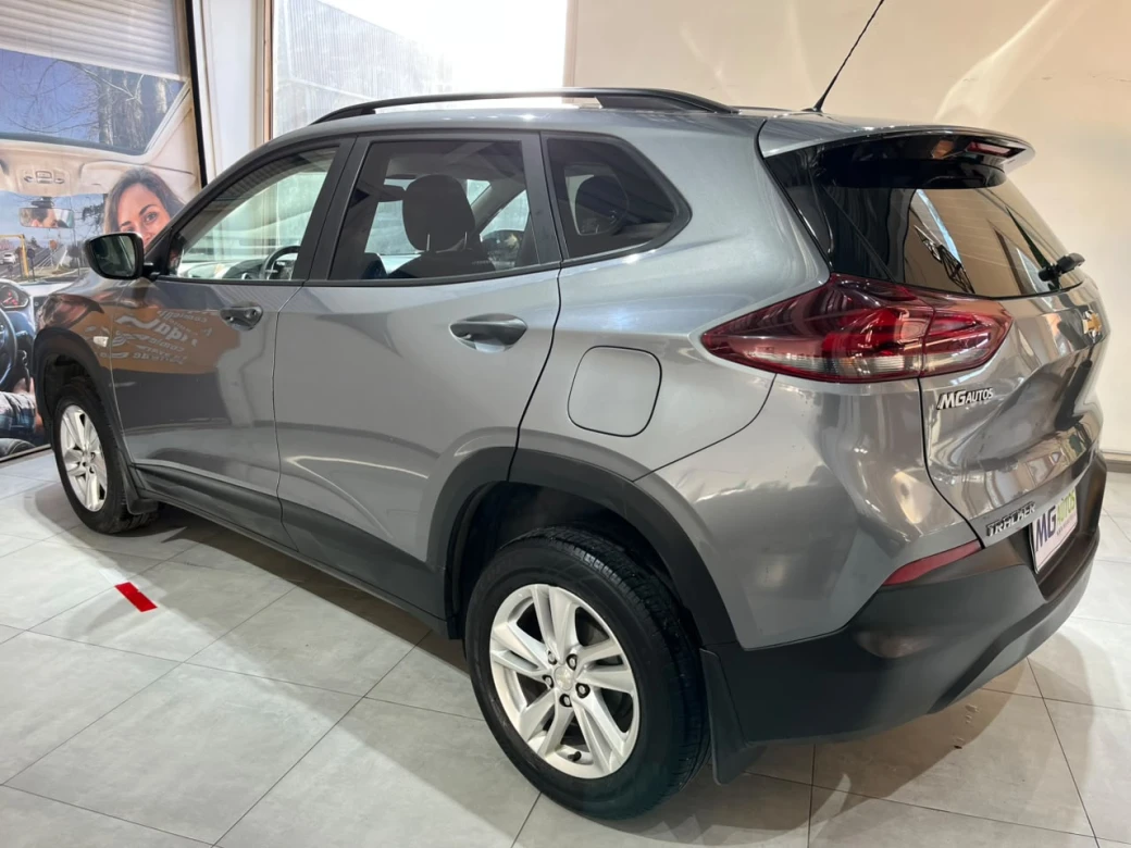 Chevrolet Tracker — foto 18 de 28