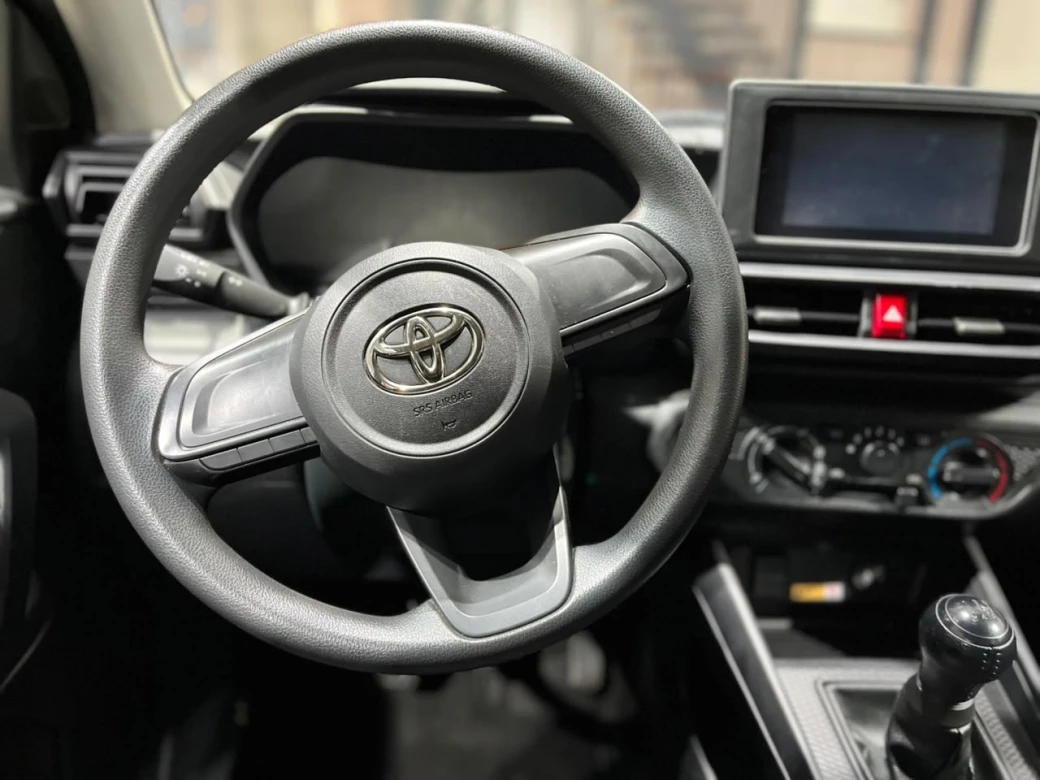 Toyota Raize 1.2 I — foto 16 de 27