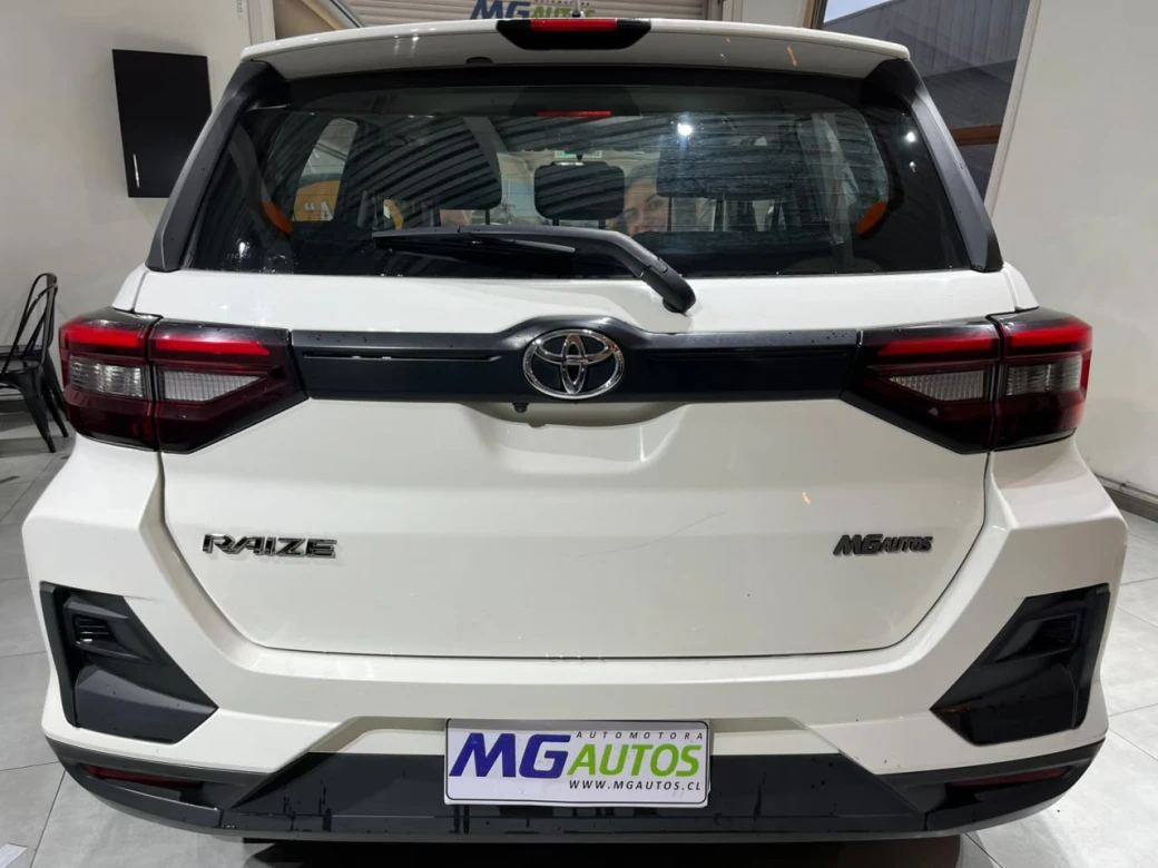 Toyota Raize 1.2 I — foto 19 de 27