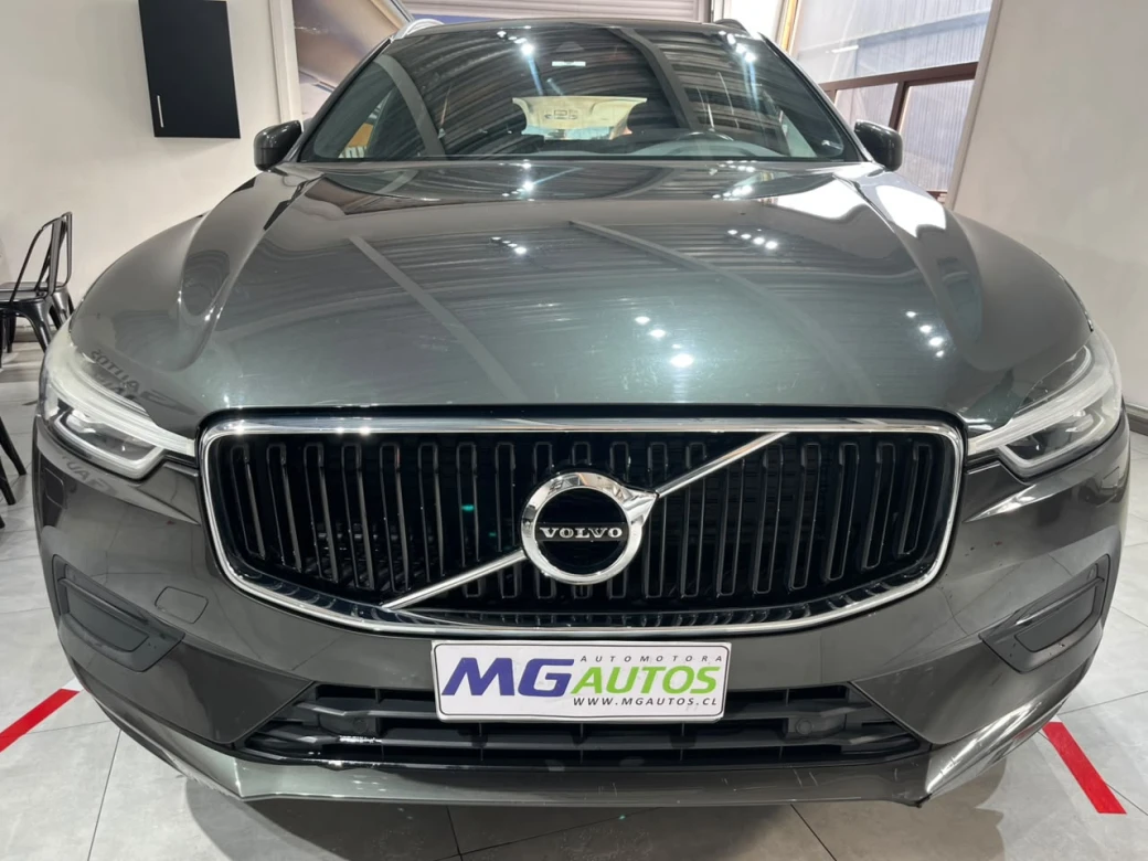 Volvo Xc60 D4 Kinetic — foto 2 de 29