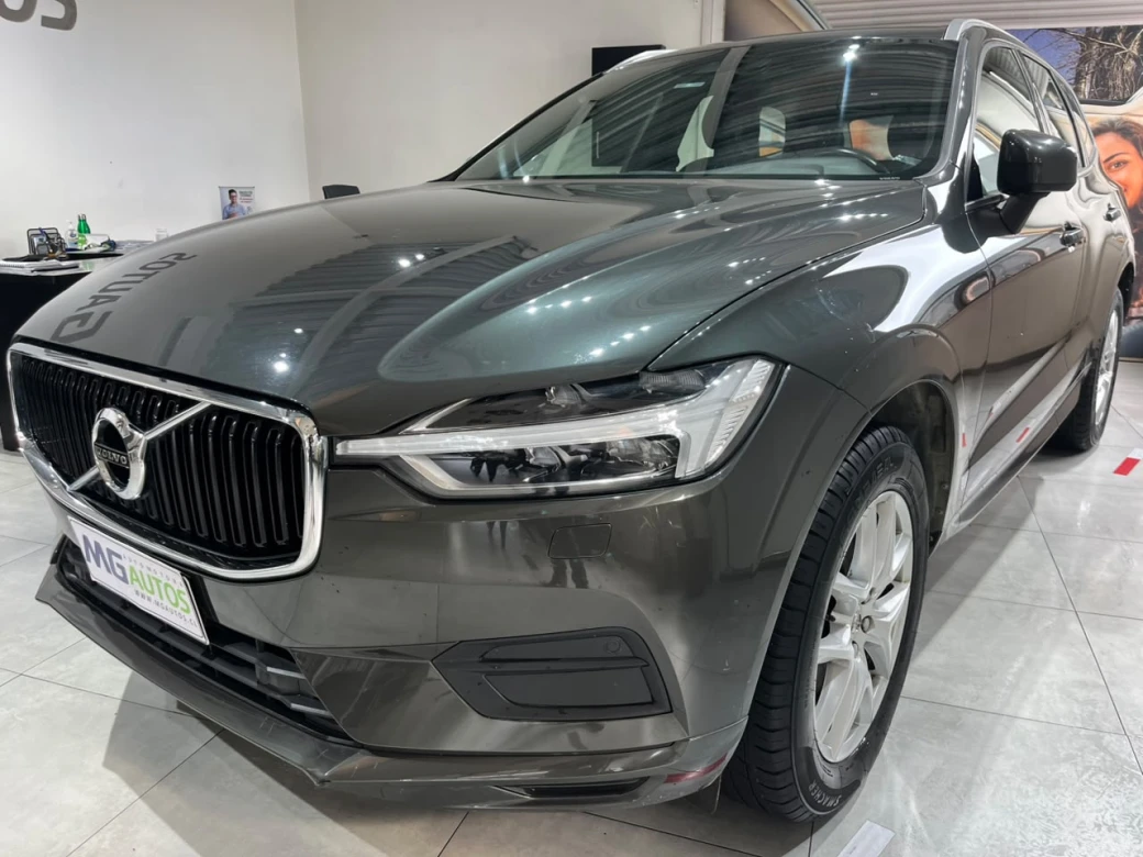 Volvo Xc60 D4 Kinetic — foto 4 de 29