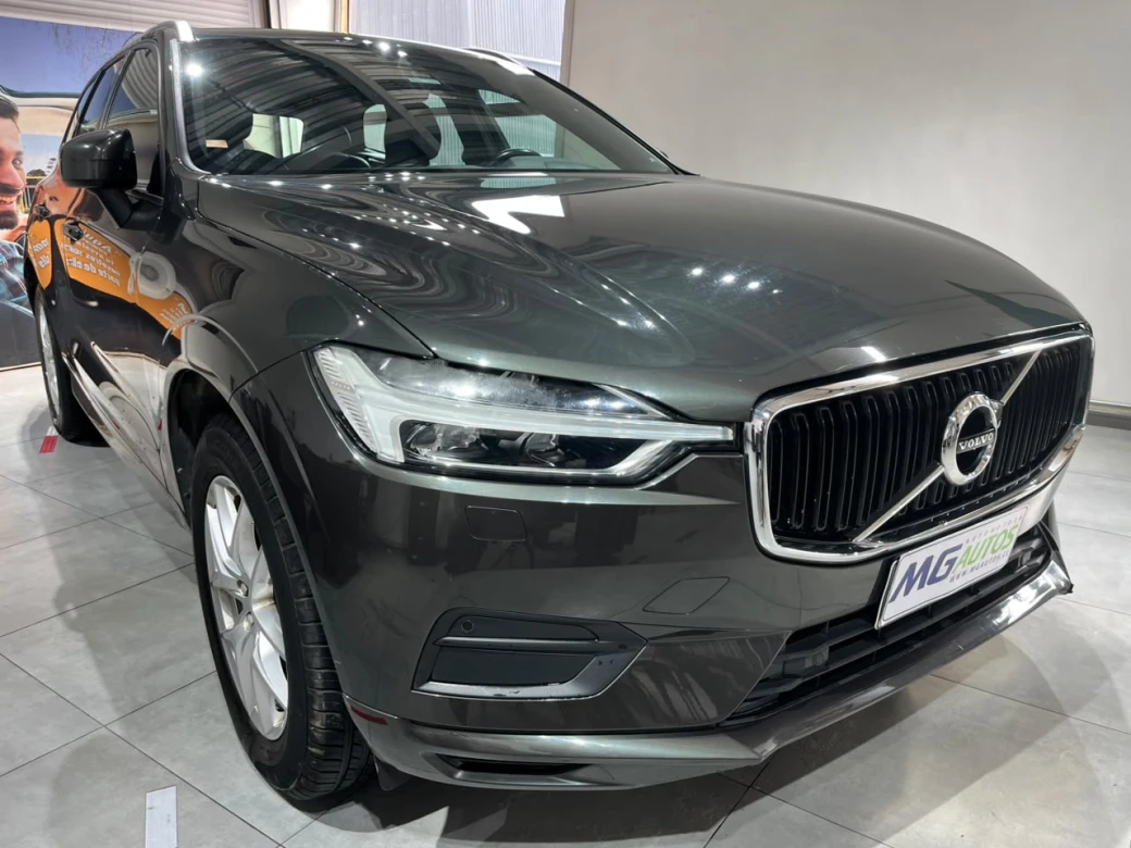 Volvo Xc60 D4 Kinetic — foto 12 de 29