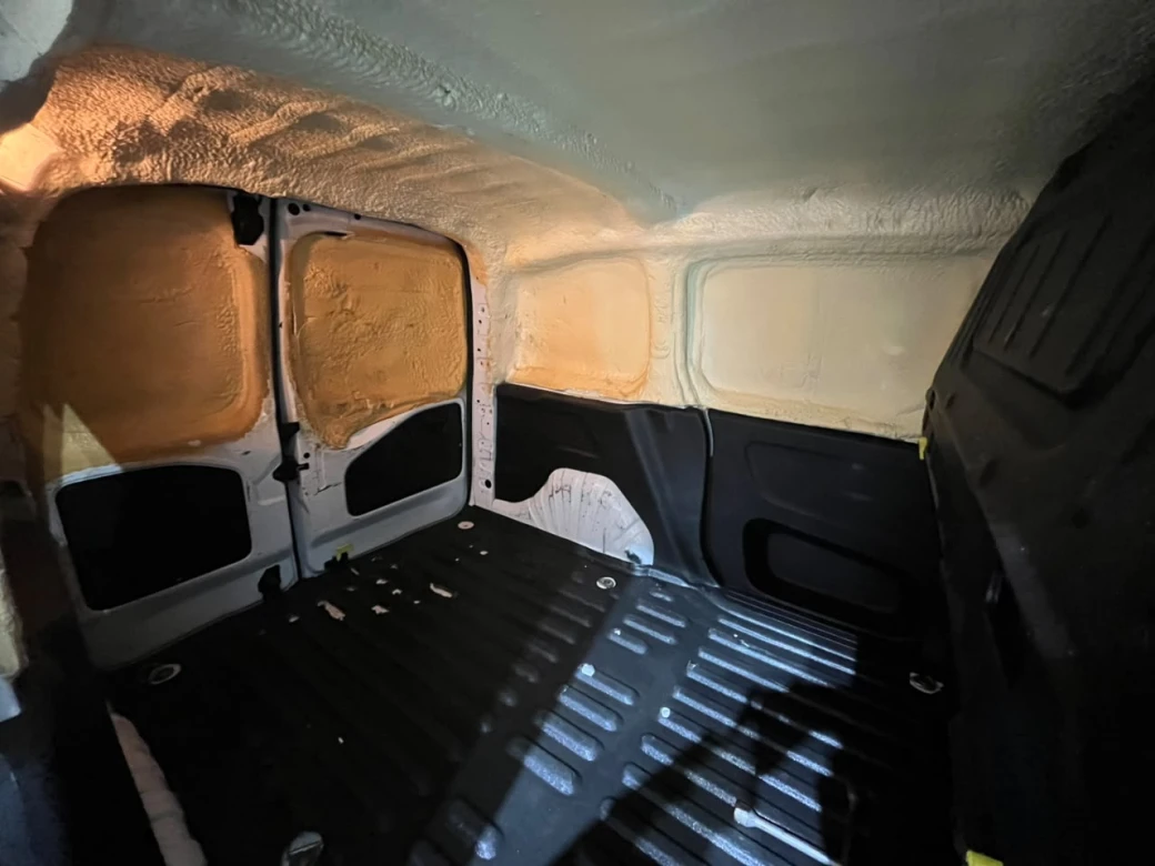 Citroën Berlingo K9 — foto 8 de 26