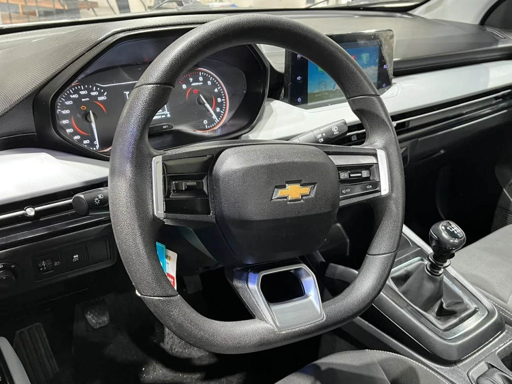 Chevrolet Sail Nb — foto 5 de 32