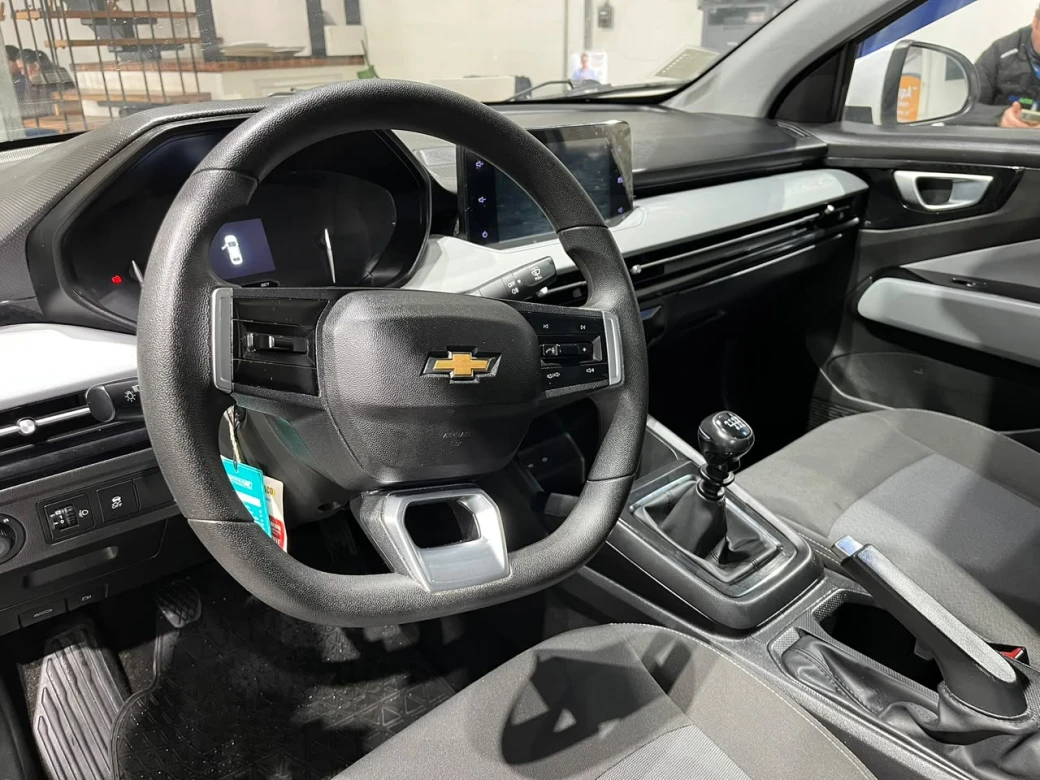 Chevrolet Sail Nb — foto 8 de 32