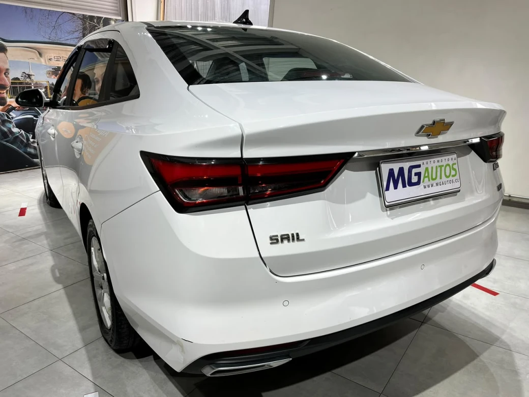 Chevrolet Sail Nb — foto 10 de 32