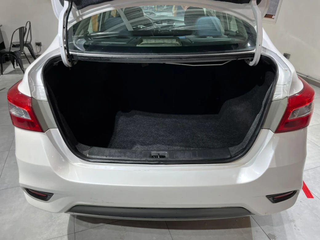 Nissan Sentra Sense