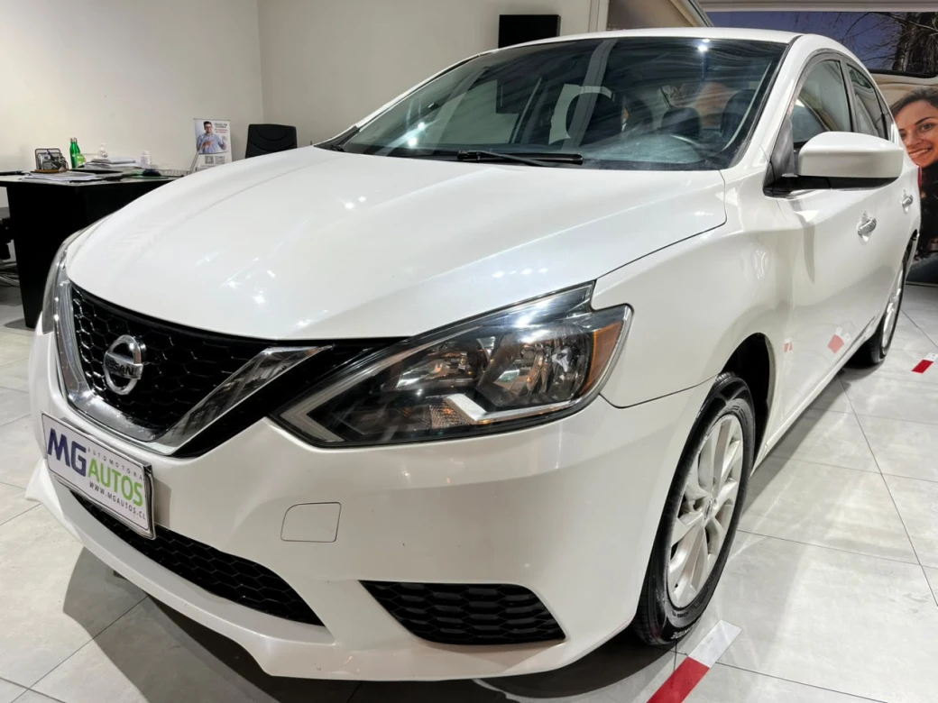 Nissan Sentra Sense — foto 19 de 32